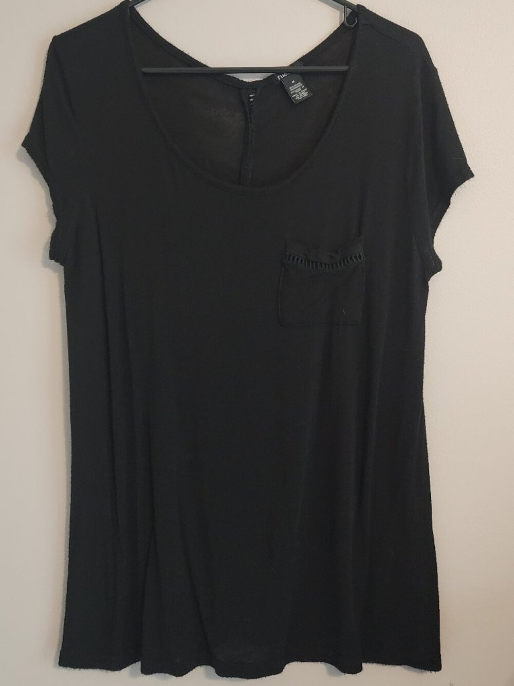 Black Scoop Neck Short Sleeve Lightweight Top - Rue21 Medium